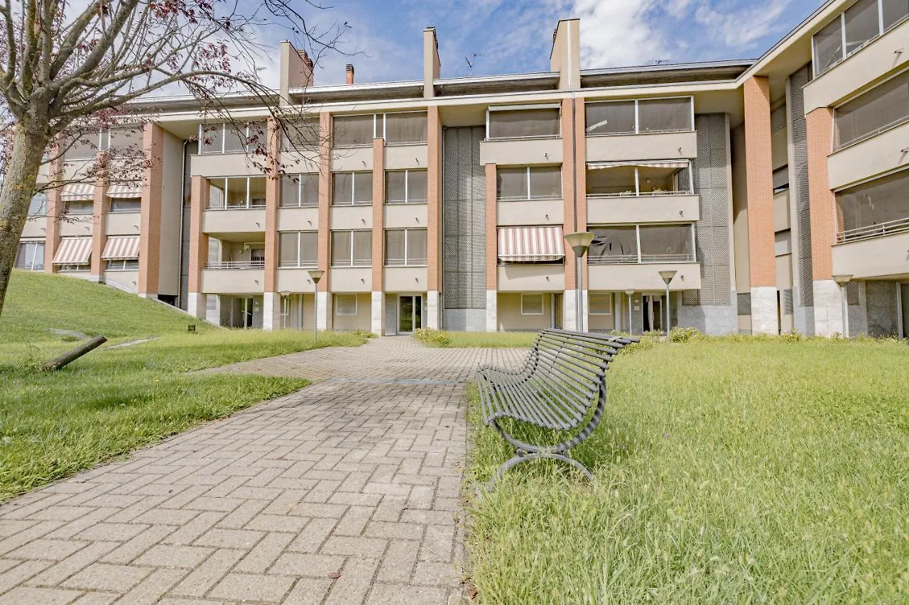 Milan Mchome Trezzano Sul Naviglio